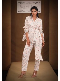 PALLAVI JAIPUR - Off White Collar Neck Printed Blazer With Pant