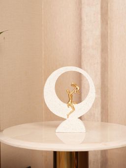 HOME 360 - White Mother & Baby Figurine with Circular Frame