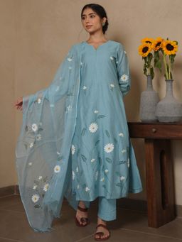 ONEWE INDIA - Janica Sky Chanderi Hand Paint Kurta and Pant with Dupatta (Set of 3)