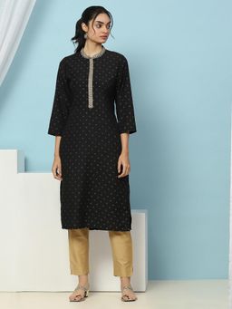 Nayam by lakshita - Black Embroidered Straight Kurta (S)