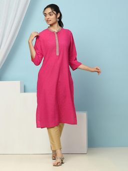 Nayam by lakshita - Black Embroidered Straight Kurta (S)