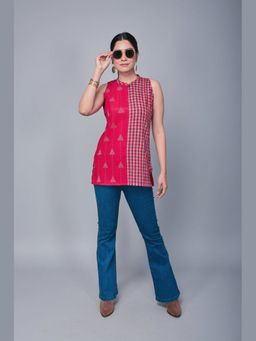 EARTHWEAR - Hand Embroidered Handloom Cotton Red Kurti
