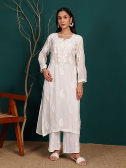 Chowkhat - Handloom Chikankari Muslin Straight Kurta