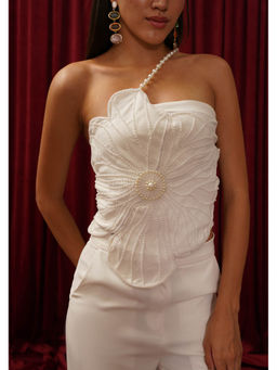 AMOSHI - White Blossom Pearl Embellished Top