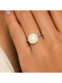 Ruby Raang Studio - White Iridescent Opal Effect Pearl Ring