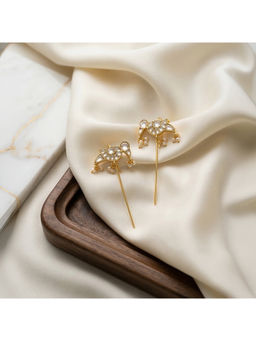 Ruby Raang Studio - White Kundan Earcuff