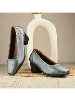 Valentino - Women Grey Premium Leather Block Heel Pump