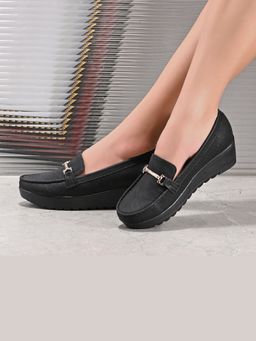 Valentino - Women Black Textured Stylish Loafers
