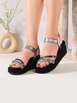 Valentino - Women Metallic Embellished Wedge Sandals