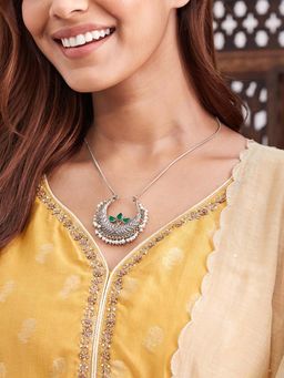 Fabindia - Women Green Brass Necklace