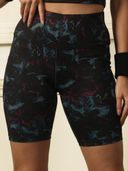Black color option, Currently selected