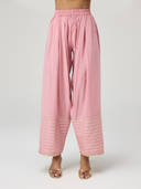 Pink color option, Currently selected