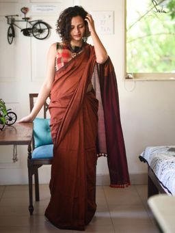 Suta - Maroon & Brown Solid Cotton Saree without Blouse