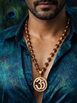 Digital Dress Room - Men White American Diamond Om Pendant Gold Plated Rudraksha Necklace