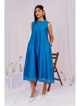 Mushio - Blue Sleeveless Floral Lace Chanderi Dress