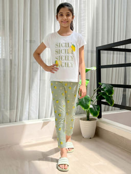 Lil Tomatoes - Girls Cotton Half Sleeve Typography Printed T-Shirt With Pyjama