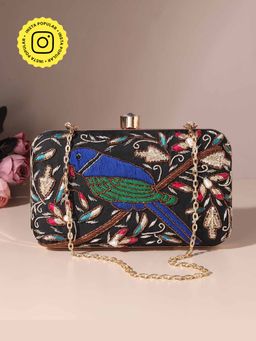 HOUSE OF WEBHIN - Parinda Black Clutch Bag