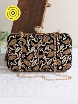 HOUSE OF WEBHIN - Mahrose Black Clutch
