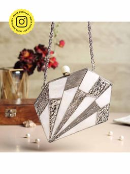 HOUSE OF WEBHIN - Ishara Silver Mother Of Pearl Clutch Bag