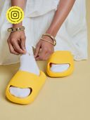 Yellow color option