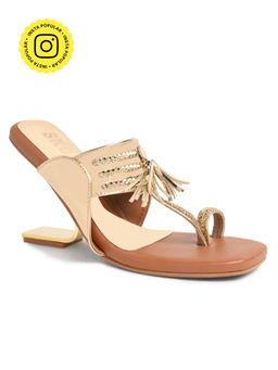 SKO - Women Kolhapuri In Fondi Gold Kolhapuri Heels