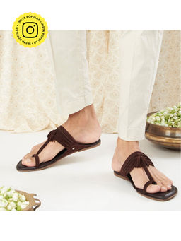 SKO - Men Brown Suede Kolhapuri Slippers