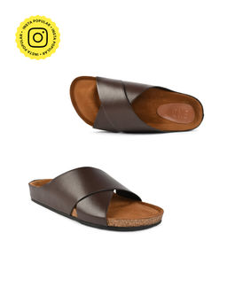 SKO - Aria in Brown Flats