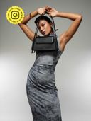 Black color option, Sold out, Currently selected