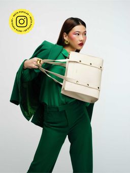 THESTO - Adjustable Tich Button Tote White (XL)