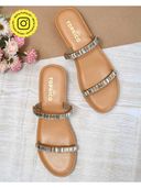 Tan color option, Currently selected