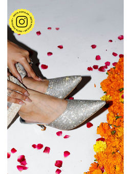 Zori World - CROWN - RHINESTONE STUDDED POINTED HEELS