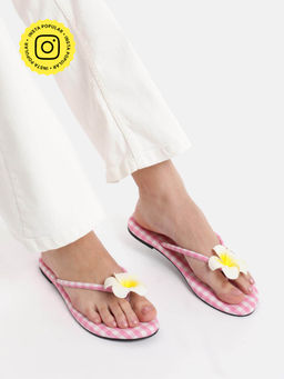 Zori World - Bahamas - Checkered Pink With Flower Flats