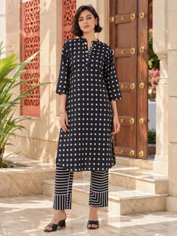 Shaily - Women Black Geometric Print Cotton Kurta and Pant (Set of 2)