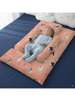 StarAndDaisy - Pink Printed Cotton Mattress, with Pillows and Head Pillow