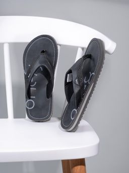 one8 - Mens Black Lightweight Anti-Skid Sole Flipflops