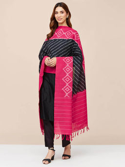 Fabindia - Black Cotton Woven Dupatta