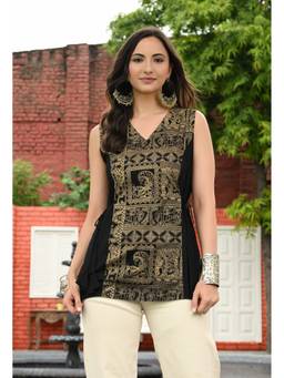 SAK JAIPUR - Women Rayon Printed V-Neck Hip Length Sleeveless A-Line Kurta