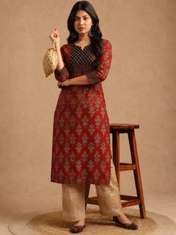 SAK JAIPUR - Women Rayon Printed Straight Red Kurta