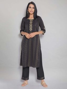 Aurelia - Black Yarn-dyed Kurta Palazzo (set Of 2)