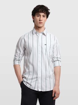 Arrow Sports - Men's White Vertical Striped Aquarelle Drift Shirt