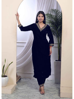 Doriyaan - Blue Embroidered V- Neck Straight Kurta with Palazzo (Set of 2)