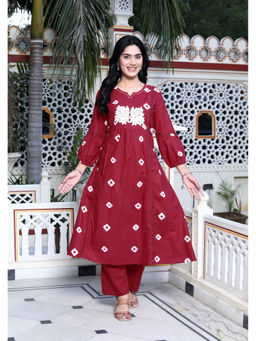 Doriyaan - Red Bandhani Printed Moti and Chikan Embroidered Lace Work Kurta Palazzo (Set of 2)