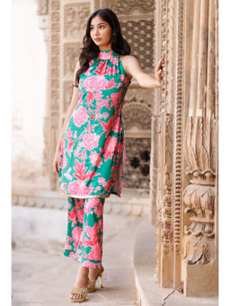 SALVIA SKY - Green Floral Halter Neck Kurta with Pant (Set of 2)