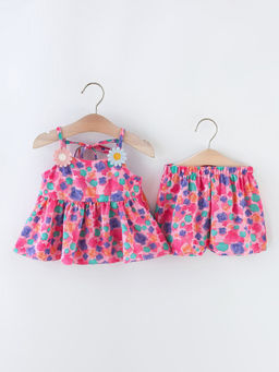 Hopscotch - 2-Piece Floral Print Blouse And Shorts