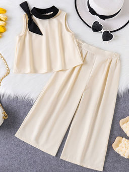 Hopscotch - 2-Piece Bow Applique Blouse And Capri With Bow