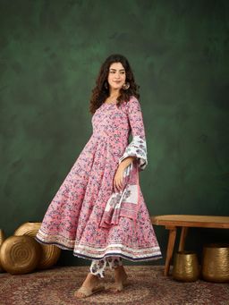 Vastramyaa - Pink Floral Printed Anarkali Kurta with Pant and Dupatta (Set of 3)