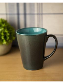 Voncasa - Studio Pottery Mug