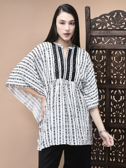 Shree - Women Liva White and Black Geometric Print Tunic
