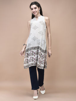 Shree - Women Muslin Magenta Mughal Print Kurta