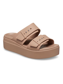 Crocs - Beige Brooklyn Buckle Low Sandals